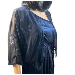 (6 for $25)Haute Society Sheer Fringe Floral Cardigan size Medium‎